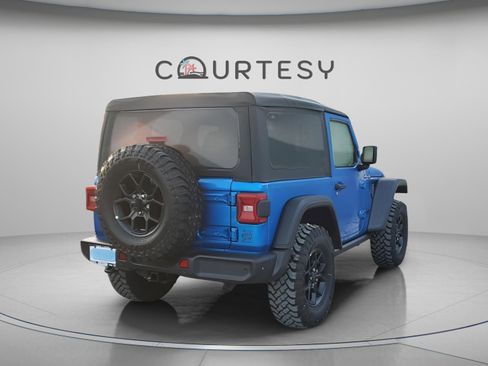 New 2026 Jeep Wrangler Willys AWD/4WD image 4