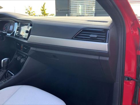 Used 2020 Volkswagen Jetta R-Line image 16