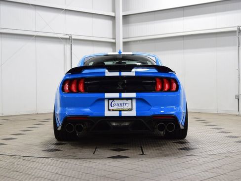 Used 2022 Ford Mustang Shelby GT500 w/ Technology Package image 7