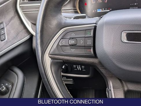 Used 2022 Jeep Grand Cherokee L Limited AWD/4WD image 15