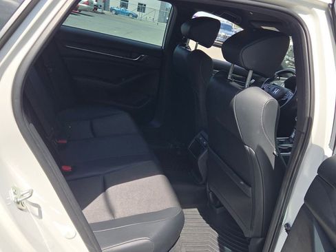 Used 2021 Honda Accord Sport image 12