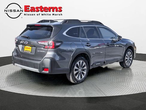 Used 2023 Subaru Outback Limited image 8