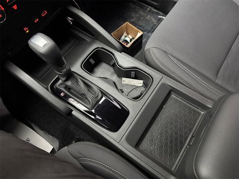 Used 2023 Nissan Frontier SV w/ Midnight Edition Package image 22