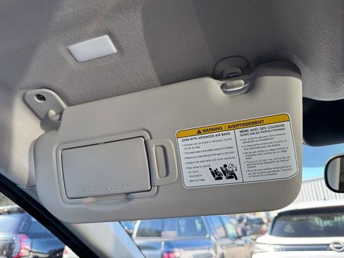 New 2026 Nissan Kicks SR w/ Cold Weather Package FWD image 25