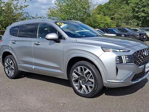 Used 2022 Hyundai Santa Fe Calligraphy image 2