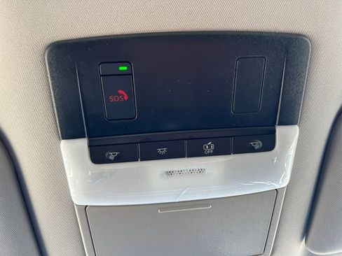 New 2026 Nissan Pathfinder SV image 7