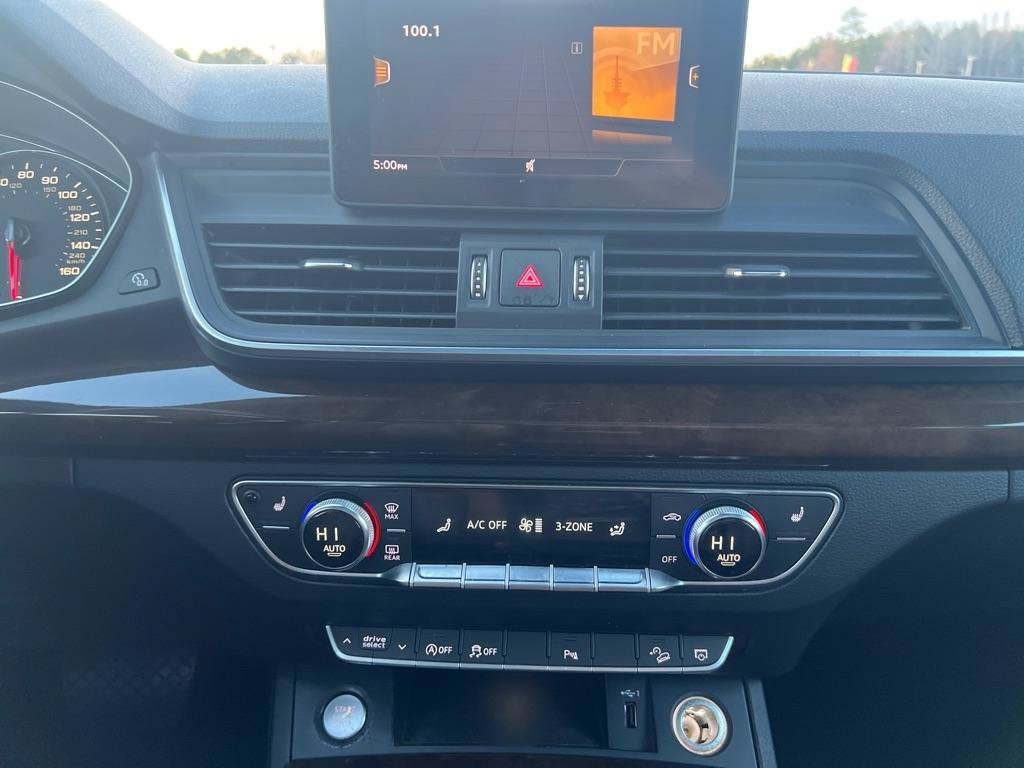 Used 2020 Audi Q5 2.0T Premium AWD/4WD image 22