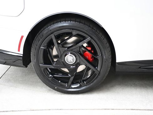 Certified 2025 Rolls-Royce Spectre Black Badge image 23