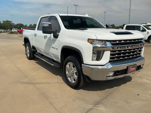 Used 2022 Chevrolet Silverado 2500 LTZ w/ LTZ Convenience Package image 3