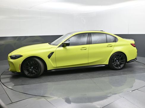 Used 2025 BMW M3 w/ Executive Package RWD image 2