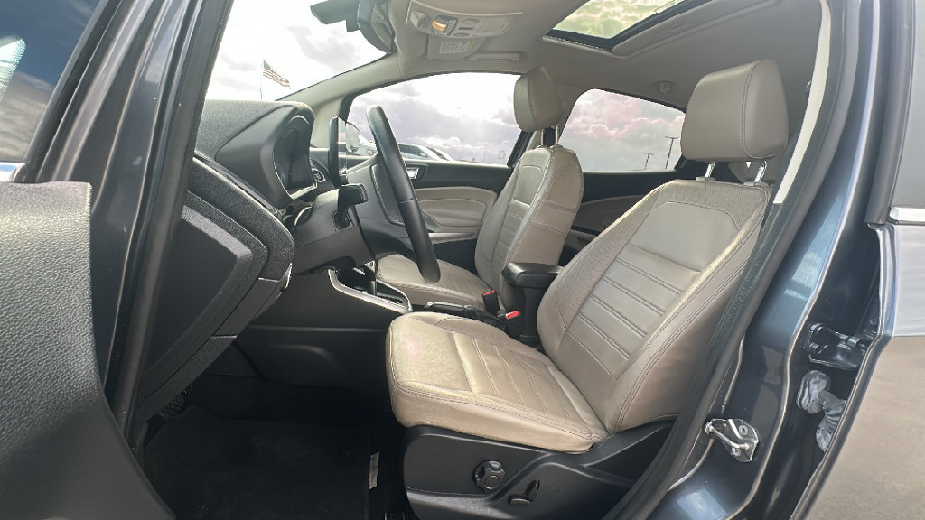 Used 2018 Ford EcoSport Titanium AWD/4WD image 4