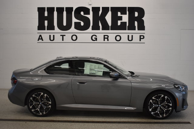 New 2026 BMW 230i xDrive Coupe w/ Convenience Package AWD/4WD image 2