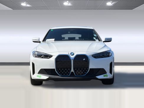 Certified 2023 BMW i4 eDrive35 RWD image 5
