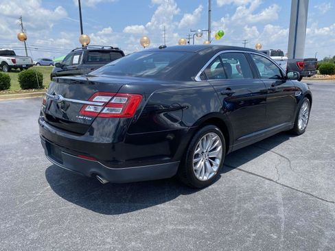 Used 2015 Ford Taurus Limited FWD image 7