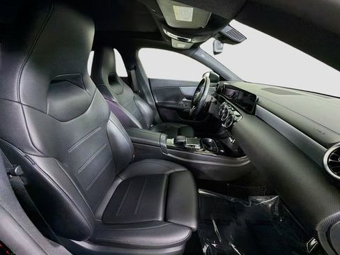Used 2020 Mercedes-Benz CLA 250 image 26