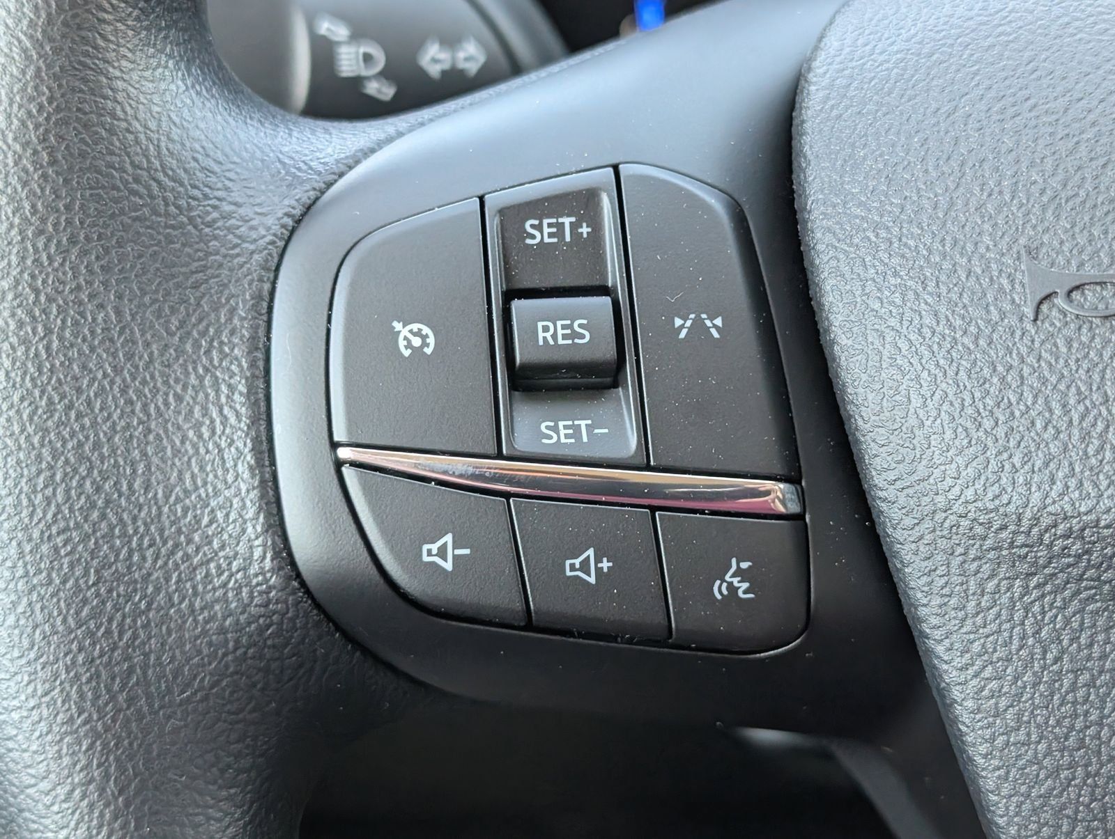 New 2026 Ford Escape Active FWD image 23