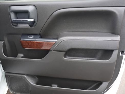 Used 2016 GMC Sierra 1500 SLE w/ SLE Value Package image 29