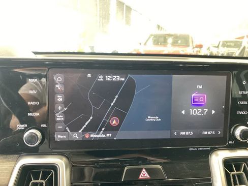 Used 2022 Kia Sorento S w/ Panoramic Sunroof Package AWD/4WD image 29