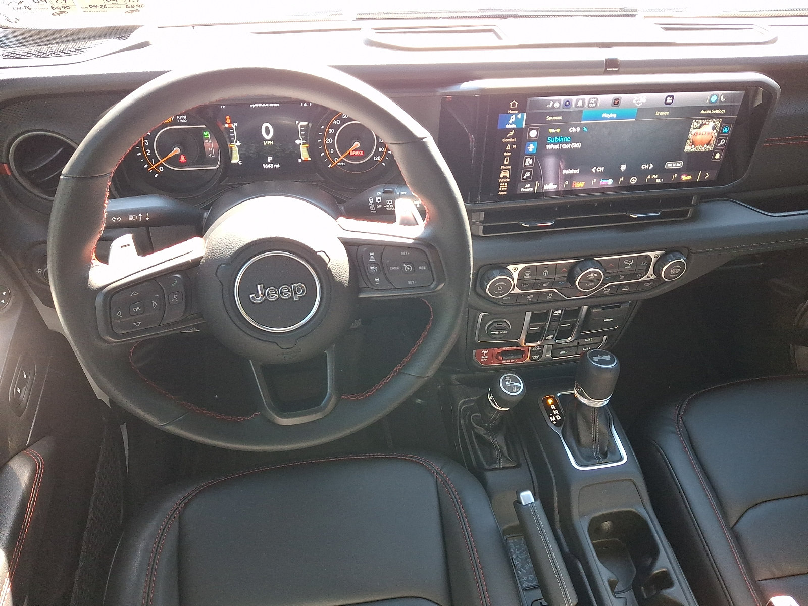 Used 2026 Jeep Wrangler Unlimited Rubicon 392 w/ Quick Order Package 27X Moab AWD/4WD image 12