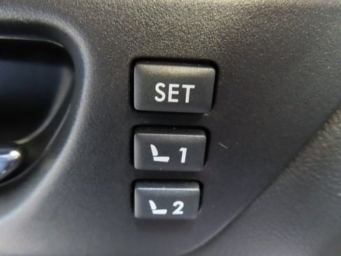 Used 2019 Subaru Outback 3.6R Limited image 21