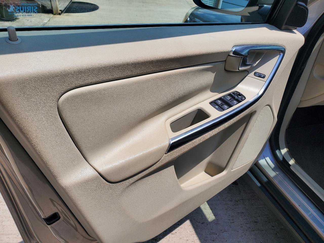 Used 2013 Volvo XC60 3.2 FWD image 17