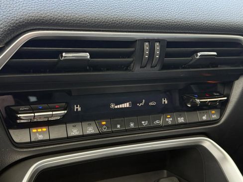 Used 2024 MAZDA CX-90 3.3 Turbo w/ Premium Package image 41