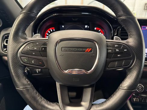 Used 2025 Dodge Durango GT AWD/4WD image 13