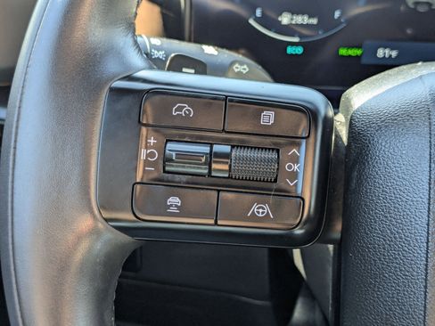 Used 2025 Hyundai Santa Fe Calligraphy image 19