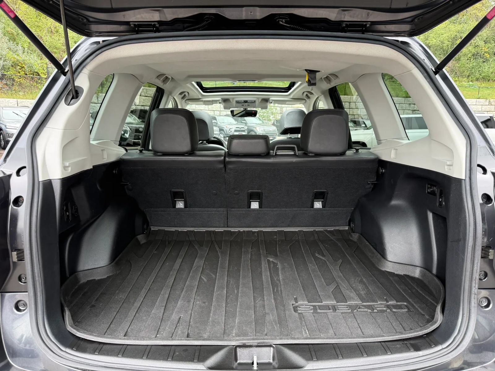 Used 2018 Subaru Forester 2.5i Touring w/ Popular Package #2 AWD/4WD image 11