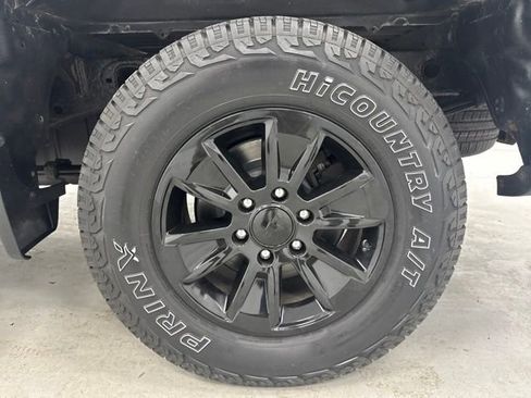 Used 2019 Chevrolet Silverado 1500 LT w/ All-Star Edition AWD/4WD image 38