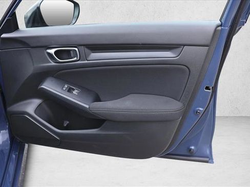 Used 2025 Honda Civic Sport image 28