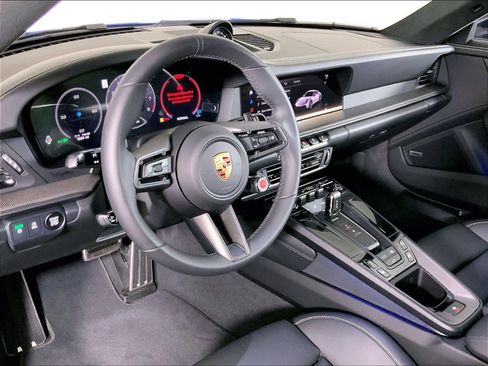 Used 2025 Porsche 911 Carrera 4 GTS AWD/4WD image 4