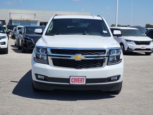 Used 2015 Chevrolet Tahoe LT w/ Luxury Package RWD image 2