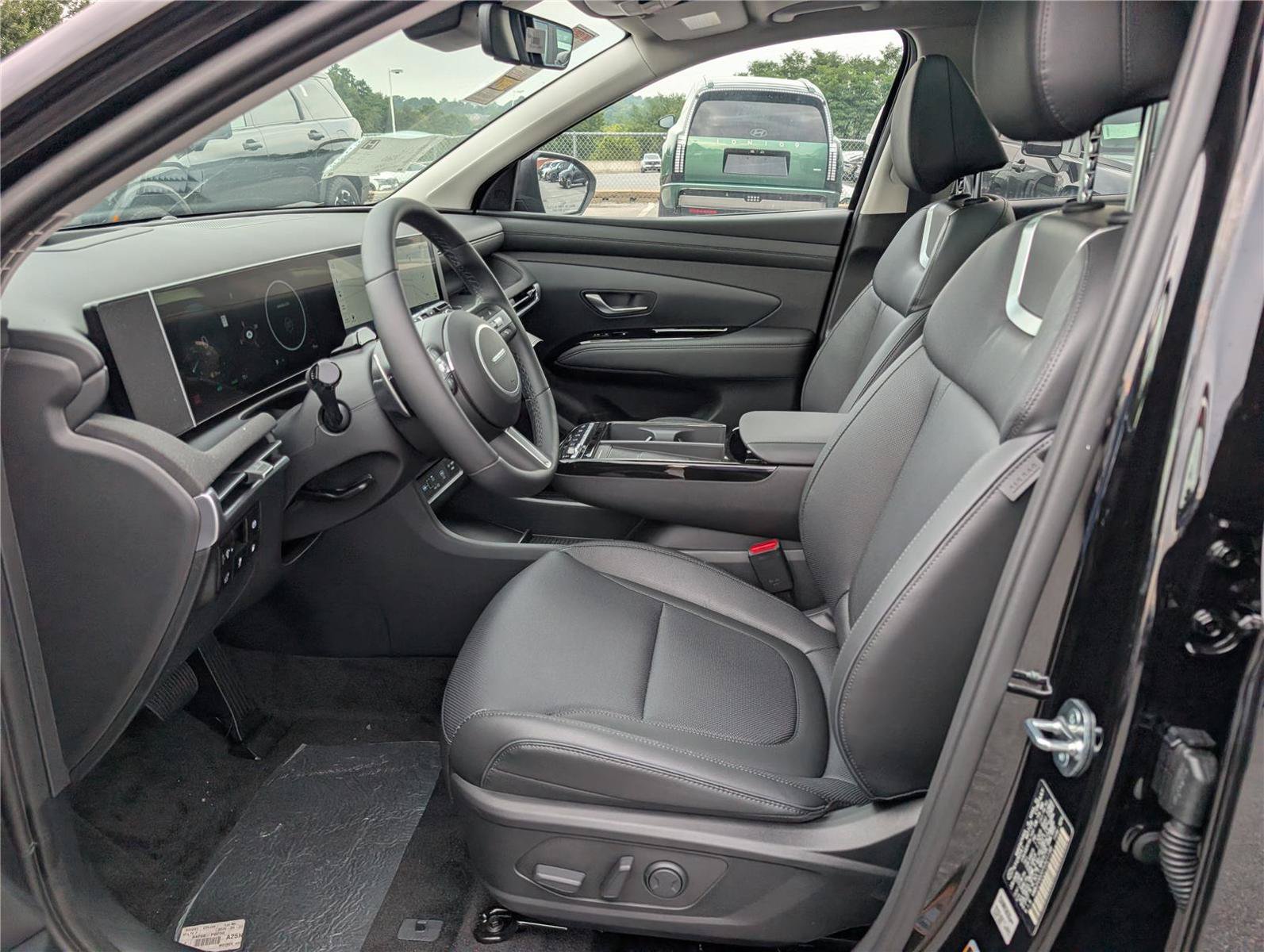 New 2026 Hyundai Tucson Limited AWD/4WD image 14