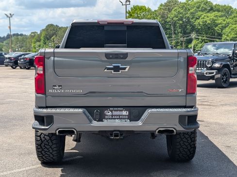 Used 2022 Chevrolet Silverado 1500 RST AWD/4WD image 8