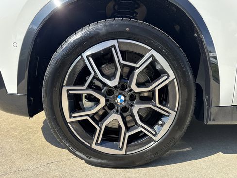 New 2026 BMW X1 xDrive28i AWD/4WD image 25
