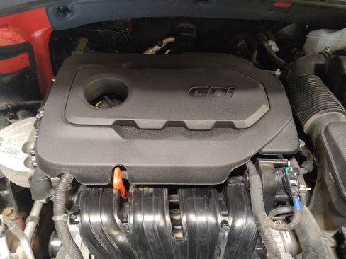 Used 2020 Hyundai Santa Fe SE AWD/4WD image 30