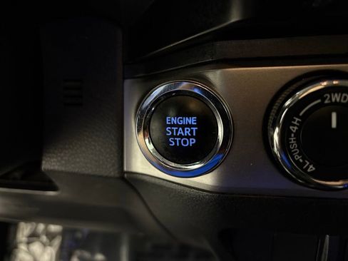 Used 2023 Toyota Tacoma SR5 image 22