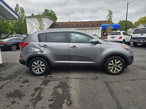 Used 2016 Kia Sportage LX w/ Option Group 017 AWD/4WD image 13