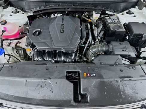 Used 2025 Hyundai Tucson Limited image 31