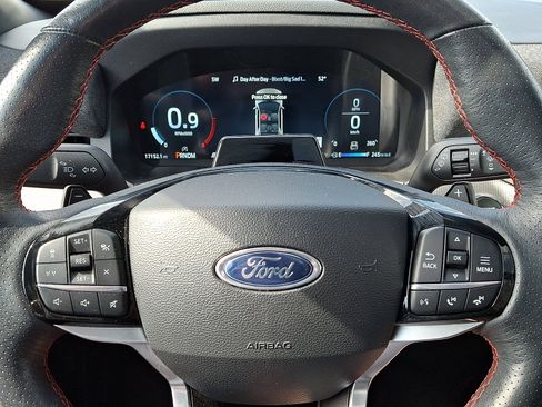 Used 2025 Ford Explorer ST AWD/4WD image 20