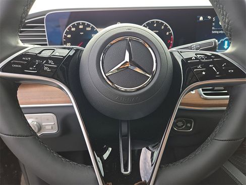 New 2026 Mercedes-Benz GLE 350 4MATIC image 25