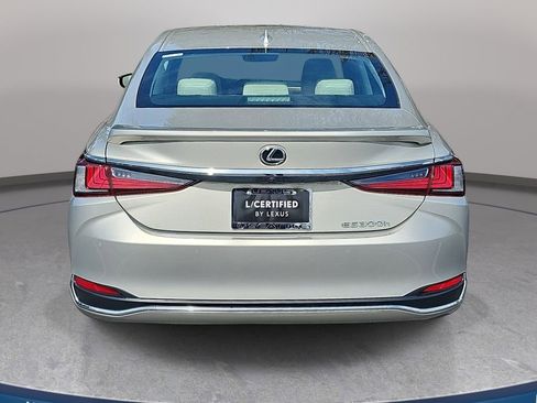 Certified 2023 Lexus ES 300h w/ Premium Package FWD image 7