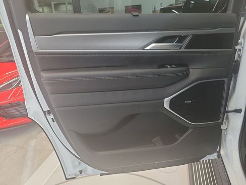 New 2026 Jeep Grand Wagoneer Limited image 28