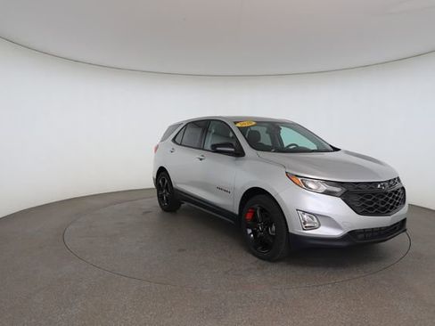 Used 2020 Chevrolet Equinox LT image 27