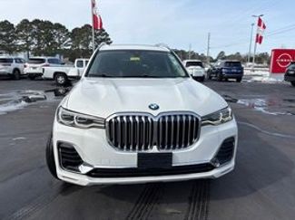 Used 2020 BMW X7 xDrive40i w/ Cold Weather Package video 2