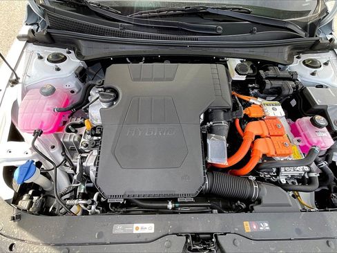 New 2025 Hyundai Elantra Blue image 18