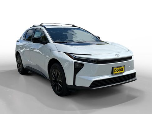 Used 2026 Toyota bZ image 7