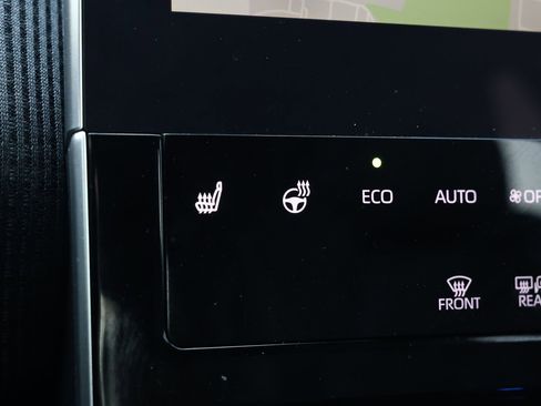 Used 2024 Toyota bZ4X XLE w/ Weather Package image 24