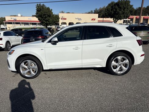 Certified 2022 Audi Q5 2.0T Premium Plus image 4